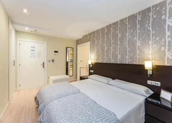 ペンシオン アルタイル ゲストハウス サン・セバスティアン